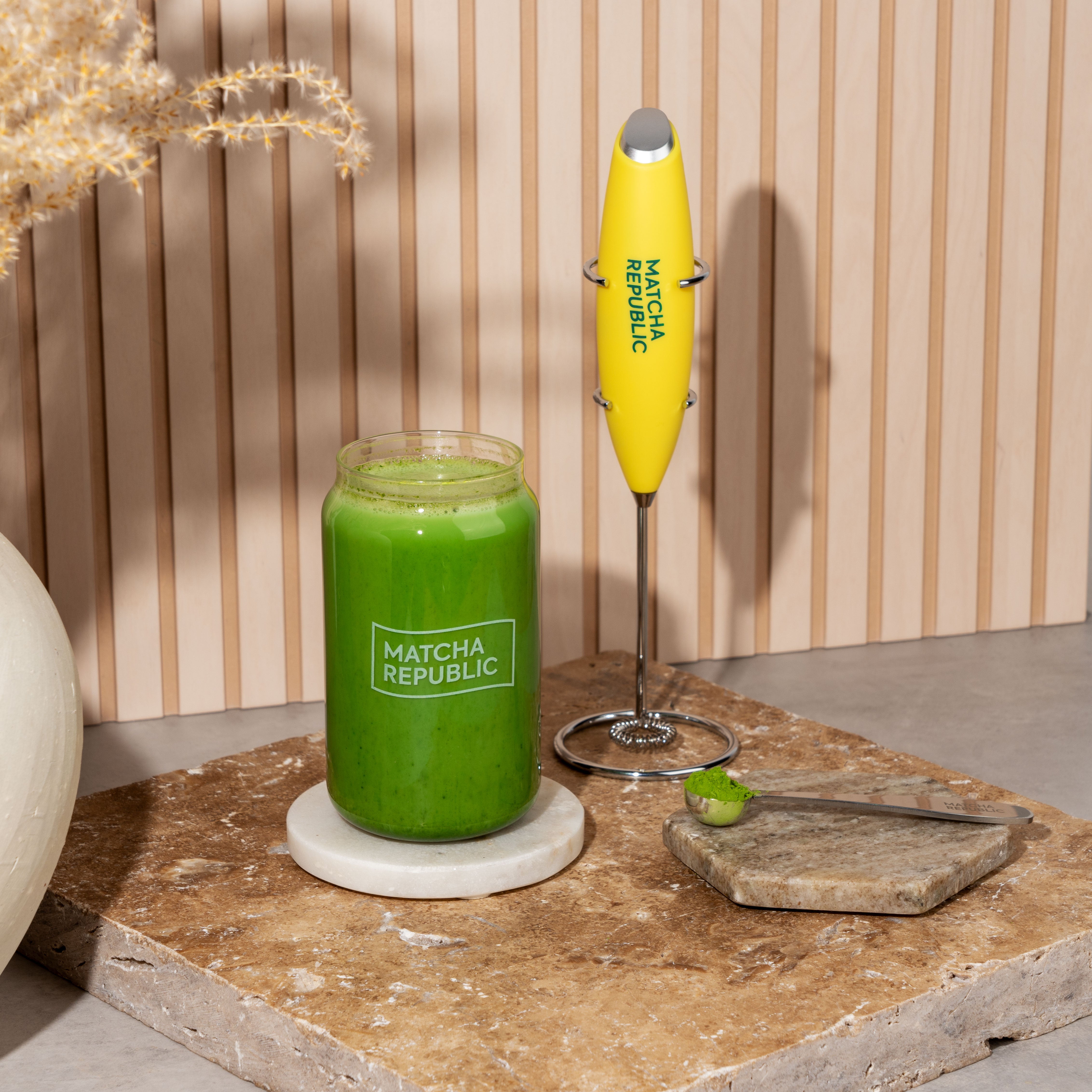 Elektrischer Matcha Schäumer